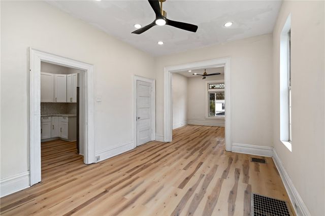 415 Mills Ave, Braddock, PA 15104