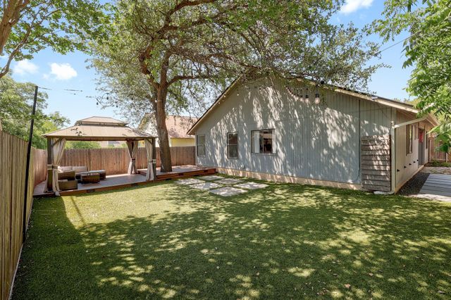 2205 Waterway BND, Austin, TX 78728