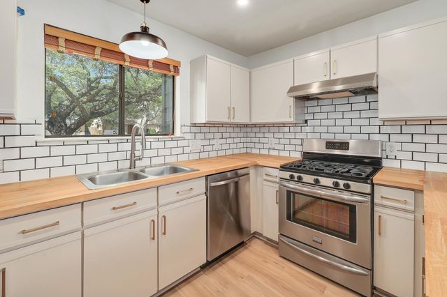 2205 Waterway BND, Austin, TX 78728