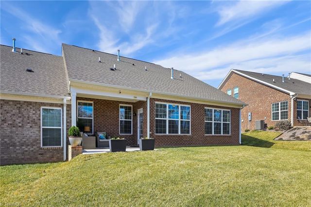 417 Mountain Grove Lane, Kernersville, NC 27284