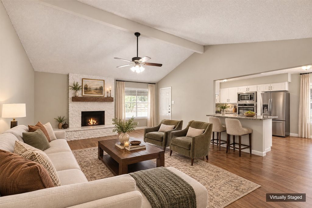 826 Glacier Lane, Grapevine, TX 76051 — photo 2