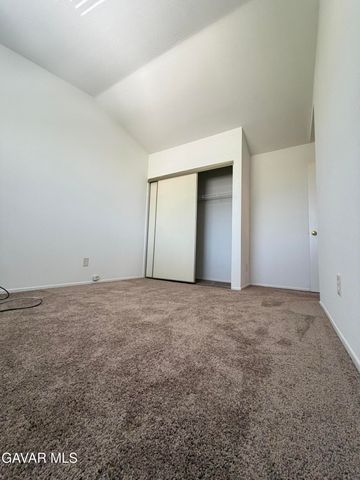 5060 Adobe Drive, Palmdale, CA 93552