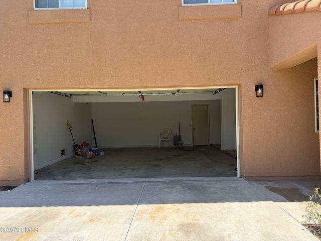 5060 Adobe Drive, Palmdale, CA 93552