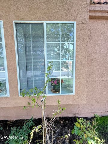 5060 Adobe Drive, Palmdale, CA 93552