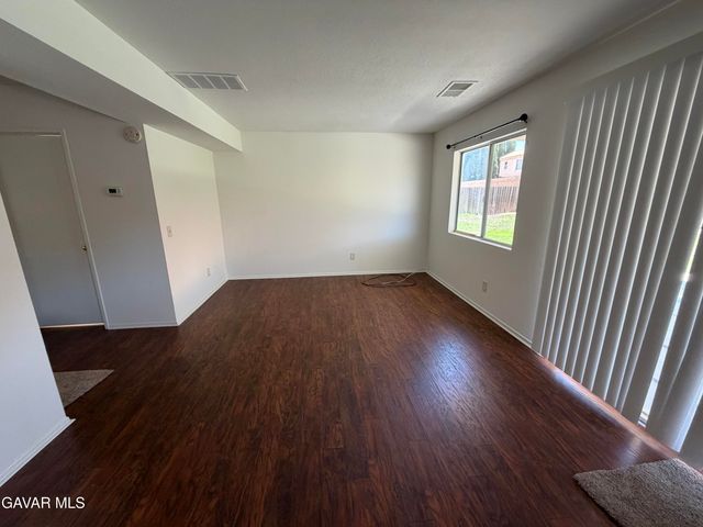 5060 Adobe Drive, Palmdale, CA 93552