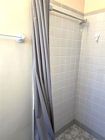 533 S GLENWOOD AVENUE, Clearwater, FL 33756