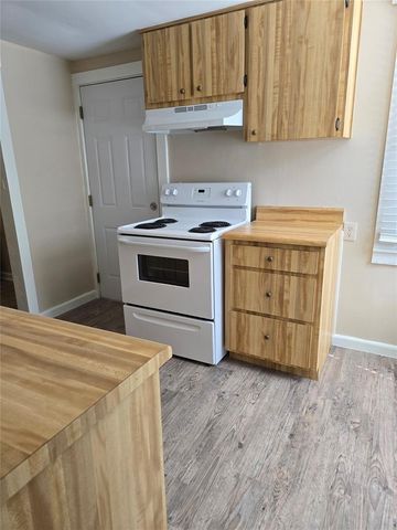 533 S GLENWOOD AVENUE, Clearwater, FL 33756