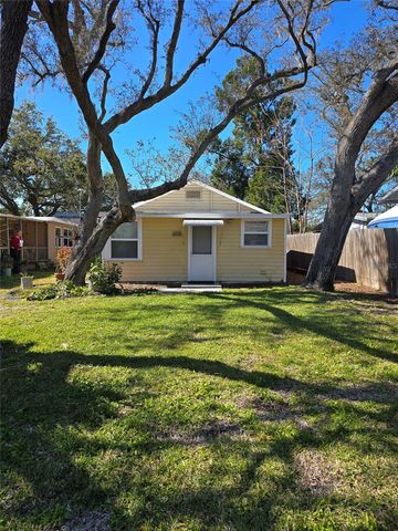 533 S GLENWOOD AVENUE, Clearwater, FL 33756