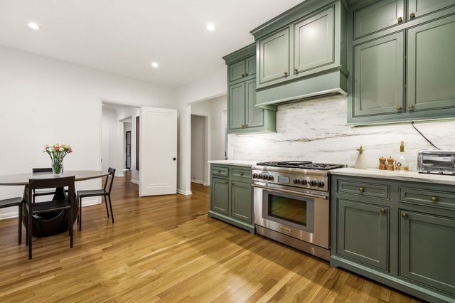 5336 Montrose Drive, Dallas, TX 75209