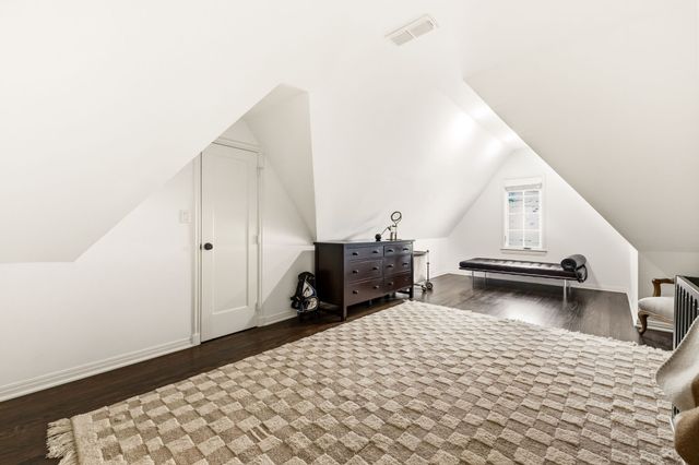 5336 Montrose Drive, Dallas, TX 75209