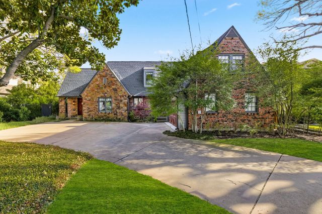 5336 Montrose Drive, Dallas, TX 75209