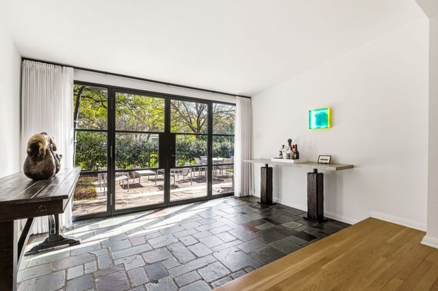 5336 Montrose Drive, Dallas, TX 75209