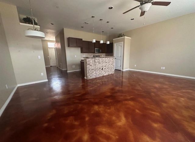 473 S Fretz Avenue, Edmond, OK 73003