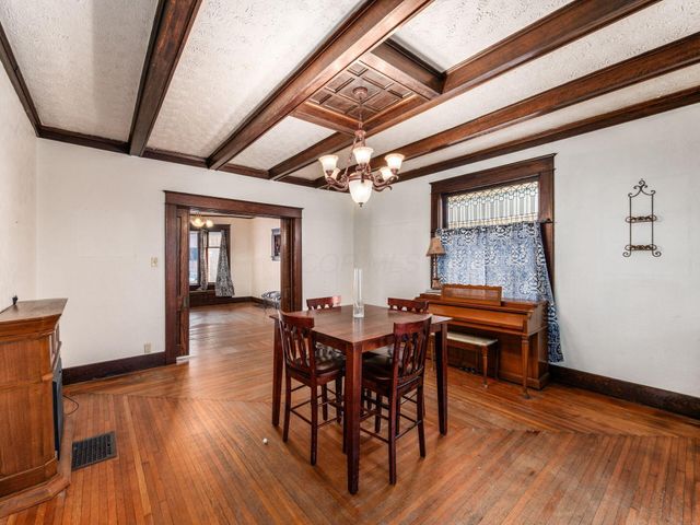 229 E Chillicothe Avenue, Bellefontaine, OH 43311