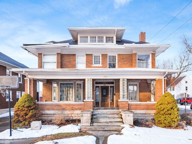 229 E Chillicothe Avenue, Bellefontaine, OH 43311