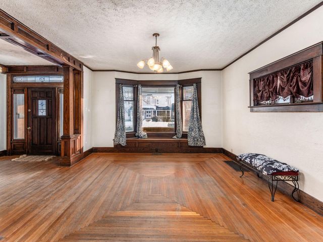 229 E Chillicothe Avenue, Bellefontaine, OH 43311