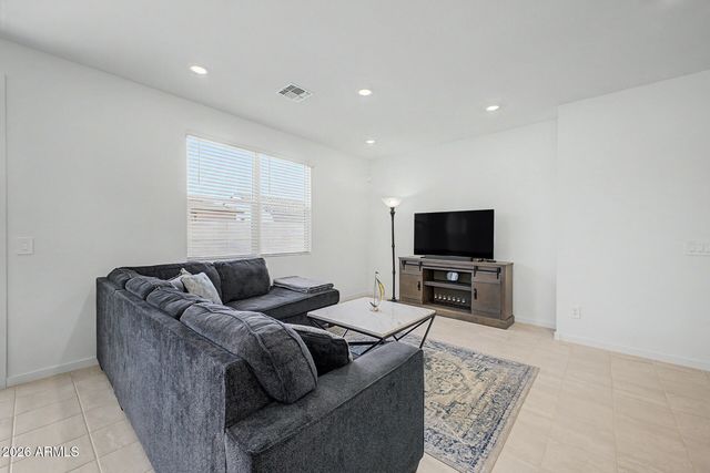 17668 W MADISON Street, Goodyear, AZ 85338