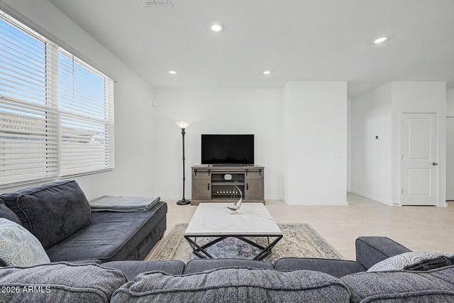 17668 W MADISON Street, Goodyear, AZ 85338