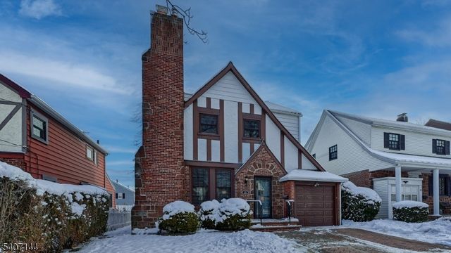23 Sussex Rd, Clifton City, NJ 07012