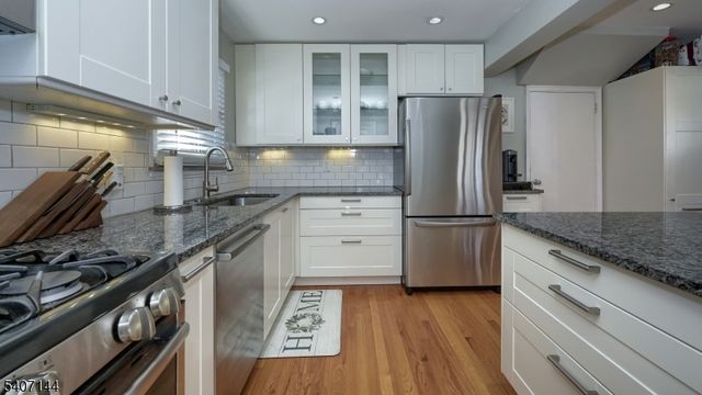 23 Sussex Rd, Clifton City, NJ 07012