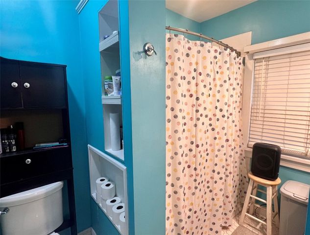 2716 RASPBERRY Street, Erie, PA 16508