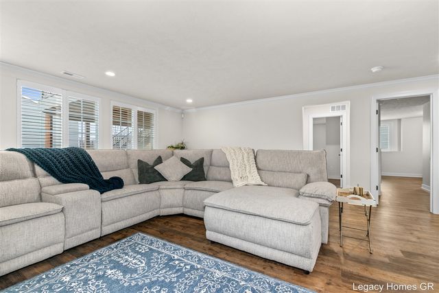 2629 Blooming Bud Lane, Kentwood, MI 49508