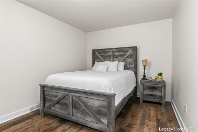 2629 Blooming Bud Lane, Kentwood, MI 49508