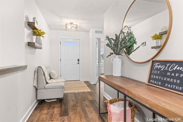 2629 Blooming Bud Lane, Kentwood, MI 49508