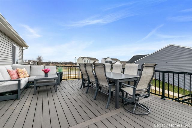 2629 Blooming Bud Lane, Kentwood, MI 49508