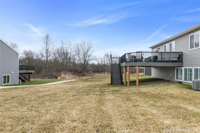 2629 Blooming Bud Lane, Kentwood, MI 49508