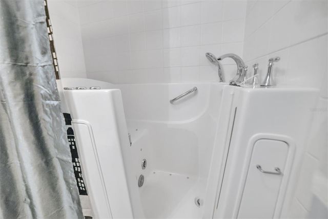 8371 SE 168TH TRINITY PLACE, The Villages, FL 32162