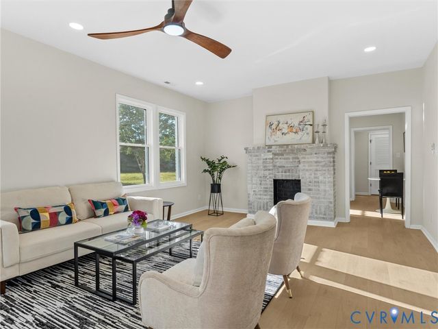 1340 School House Rd, Henrico, VA 23231