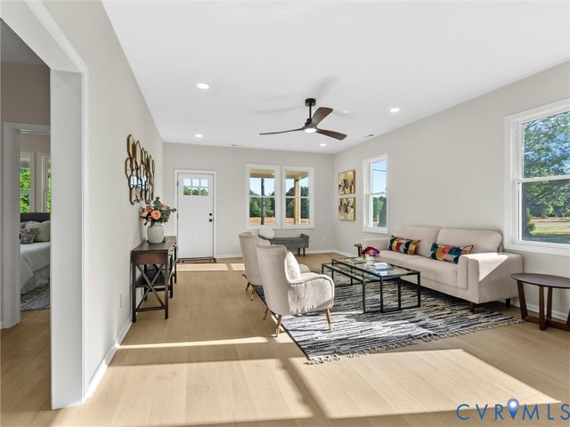 1340 School House Rd, Henrico, VA 23231