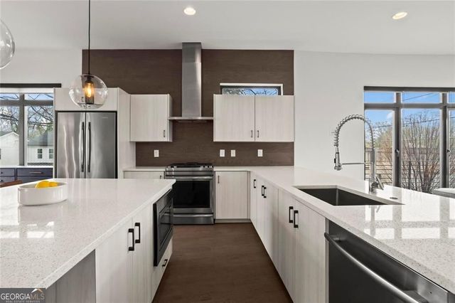 292 Gordon Avenue NE A, Atlanta, GA 30307