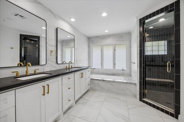 5698 Bayou Glen Road, Houston, TX 77056