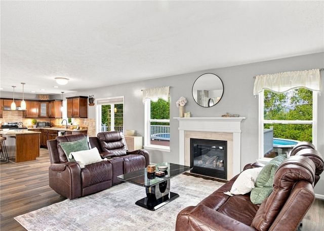 77 Rangers Court, Greece, NY 14612