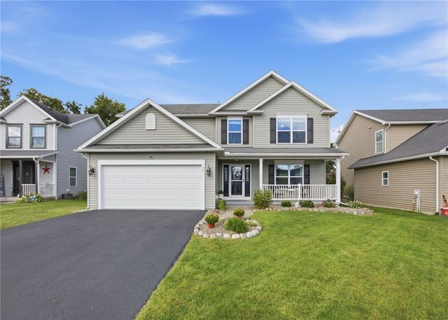 77 Rangers Court, Greece, NY 14612