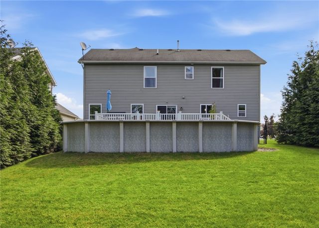 77 Rangers Court, Greece, NY 14612