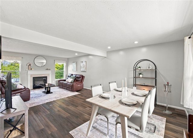 77 Rangers Court, Greece, NY 14612