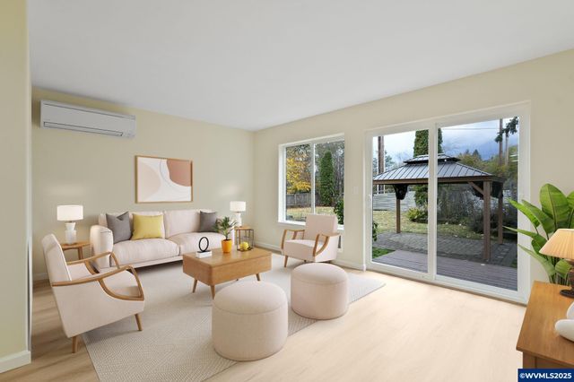 108 NE Powderhorn Dr, Corvallis, OR 97330