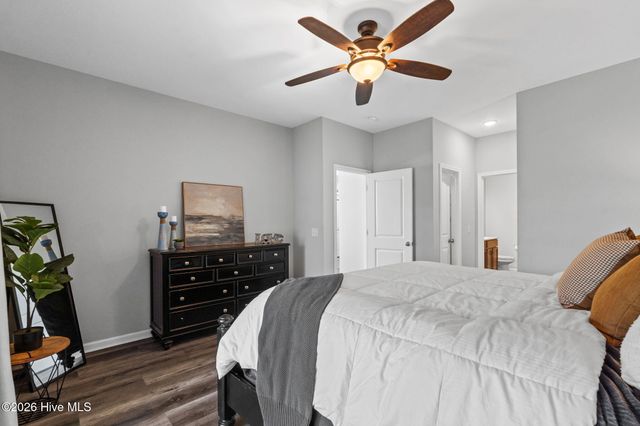 2128 Cass Lake Road, Calabash, NC 28467