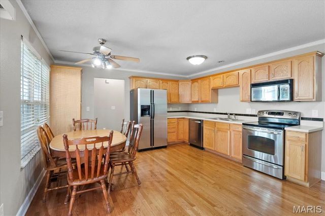 1472 Manchester Drive, O'fallon, IL 62269