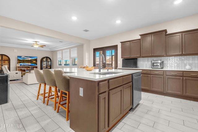 12733 Silver Streak Avenue, Horizon City, TX 79928