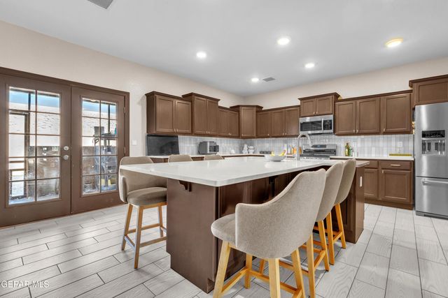 12733 Silver Streak Avenue, Horizon City, TX 79928