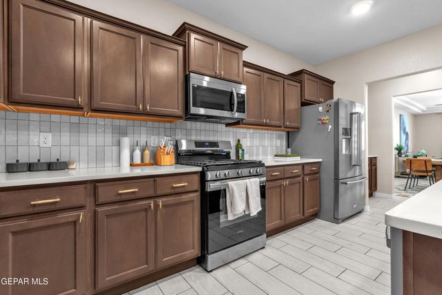 12733 Silver Streak Avenue, Horizon City, TX 79928