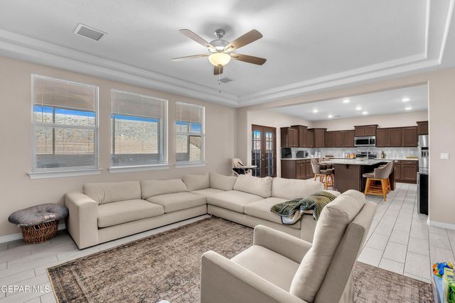 12733 Silver Streak Avenue, Horizon City, TX 79928