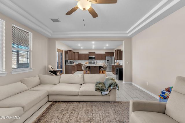 12733 Silver Streak Avenue, Horizon City, TX 79928