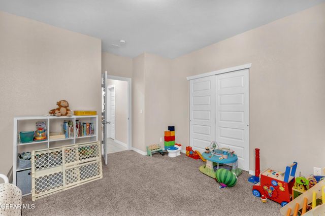 12733 Silver Streak Avenue, Horizon City, TX 79928