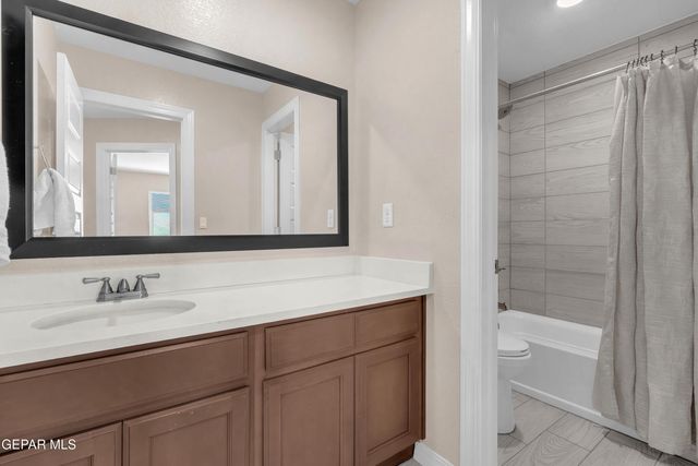 12733 Silver Streak Avenue, Horizon City, TX 79928