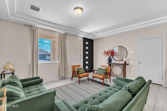 12733 Silver Streak Avenue, Horizon City, TX 79928